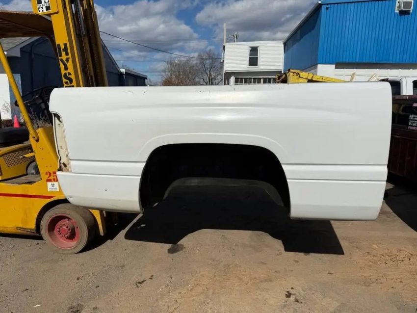 94-02 2nd gen Dodge ram short bed - Edmund Truck parts